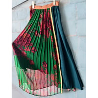 Asymmetry Design Flower Pattern Long Pleats Skirt