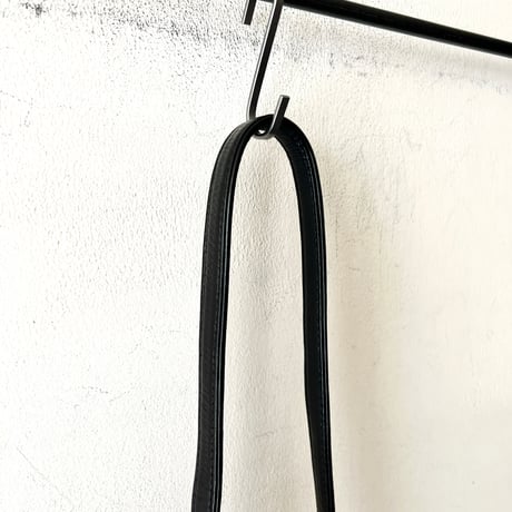 Y's ( YOHJI YAMAMOTO ) Cowhide Leather Kiss-lock Shoulder Bag
