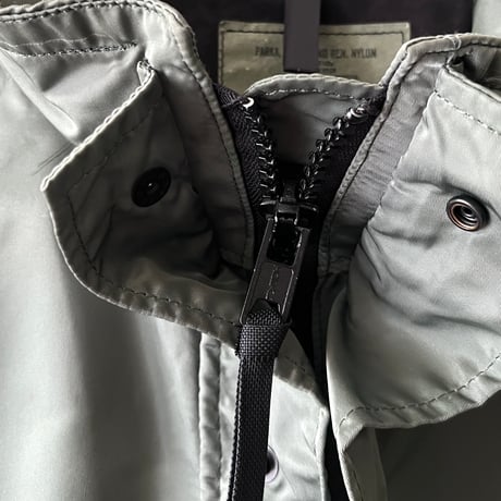 90's Alpha Industries ECWCS GEN2 Nylon Parka " Commercial model " (made in USA/ size S )