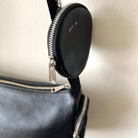 agne's b. VOYAGE レザーショルダーBag