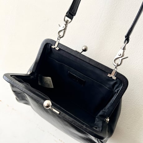 Y's ( YOHJI YAMAMOTO ) Cowhide Leather Kiss-lock Shoulder Bag