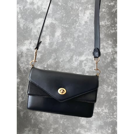 COACH "Aster" Turn lock 3way Shoulder Bag (レザー/チェーンショルダー付属)