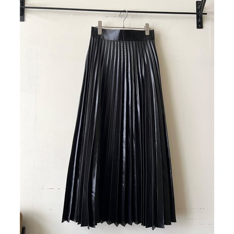 Fake Leather Maxi Pleats Skirt ( waist resized )