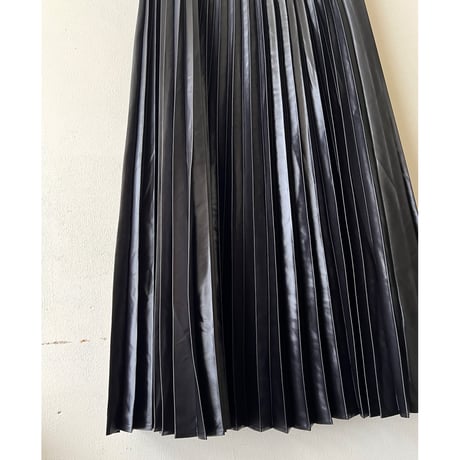 Fake Leather Maxi Pleats Skirt ( waist resized )