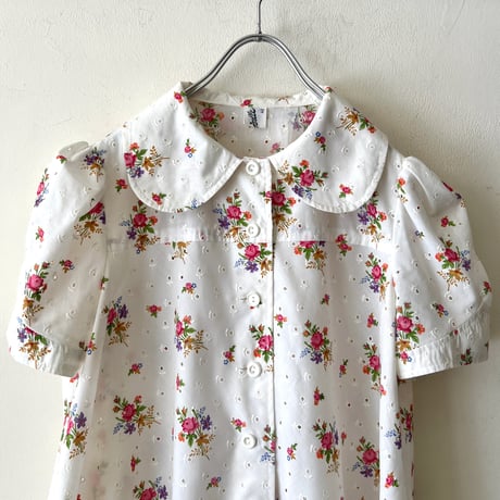 70's Euro Vintage Flower Pattern Cutlace Blouse (made in Germany)