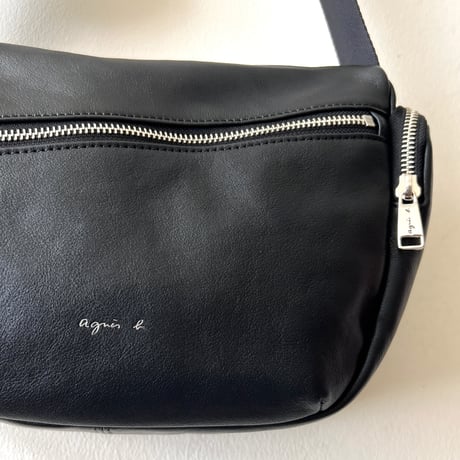 agne's b. VOYAGE レザーショルダーBag