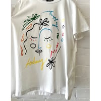 Desigual Drawing Art Tee (color: White)