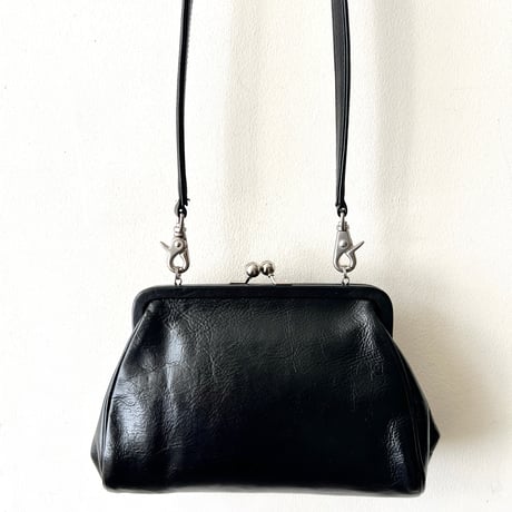 Y's ( YOHJI YAMAMOTO ) Cowhide Leather Kiss-lock Shoulder Bag
