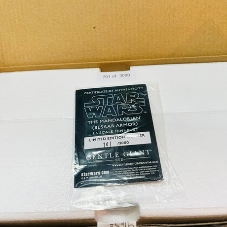 【USA直輸入】　STAR WARS スターウォーズ　マンダロリアン 　ミニバスト　1/6　スケール　バストアップ　フィギュア　スタチュー　ダイヤモンドセレクト　ジェントルジャイアント