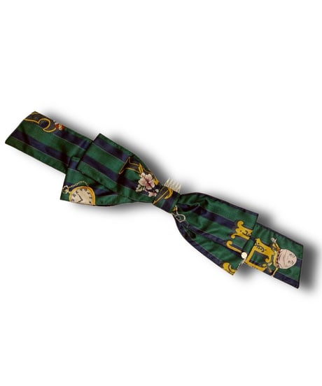 Perla nell' ostrica　2026P-AC  Alice in Wonder Glyph 2Way ribbon（Green）