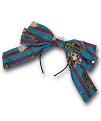 Perla nell' ostrica　2026P-AC  Alice in Wonder Glyph 2Way ribbon（Blue）