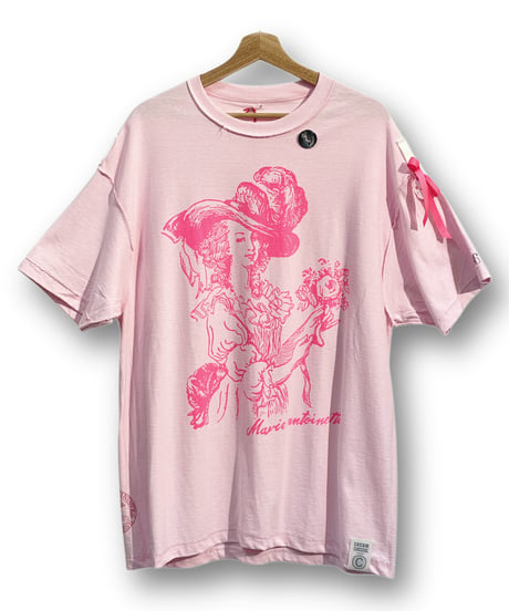 CREAM CHEESE/クリームチーズ　BABY ANTOINETTE Tシャツ (Pink)