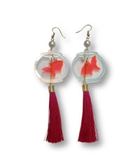 mignardises/ミニャルディーズ　m188-1 ネオン金魚タッセルピアス