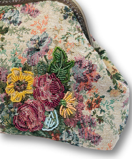 neko koma/ネココマ　ビーズ刺繍の花ゴブラン