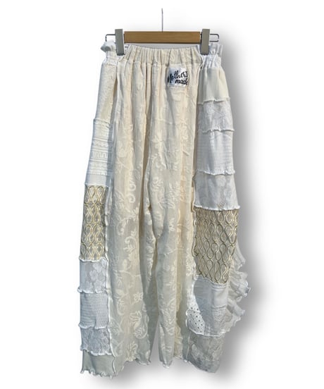 mother's made/マザーズメイド　605504 白レースパッチワークフリルパンツ