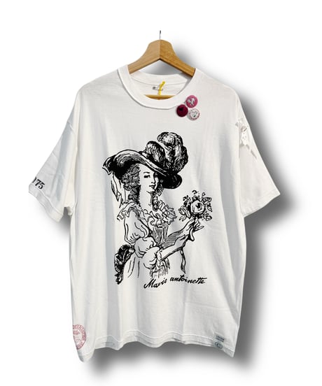 CREAM CHEESE/クリームチーズ CCTS-00115 ANTOINETTE Tシャツ