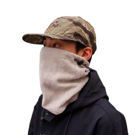 WHIMSY FLEECE NECK WARMER - WHITE