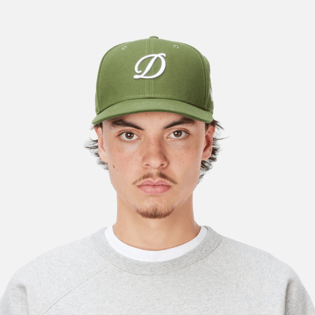 DIME CHILLING NEWERA CAP - OLIVE