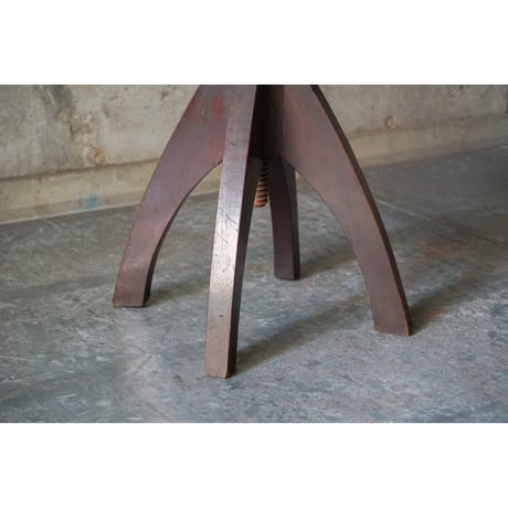 回転スツール　Stool