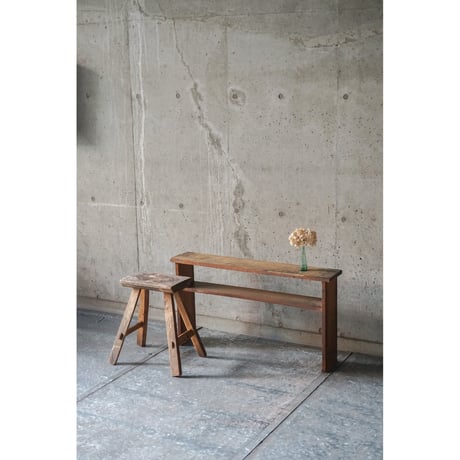 棚　Wooden shelf