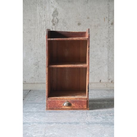 収納棚　Wooden shelf