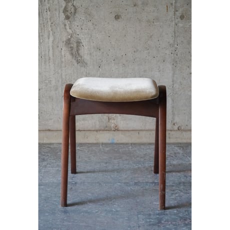 秋田木工 スタッキングスツール　Stool