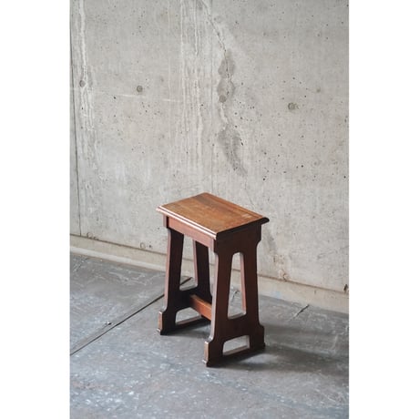 オルガンスツール　Stool