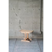 サイドテーブル　Side table
