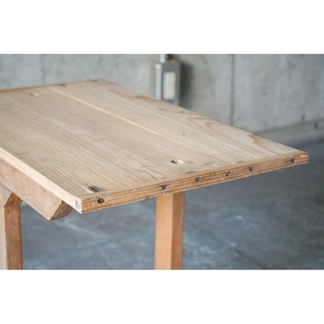 サイドテーブル　Side table