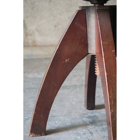 回転スツール　Stool