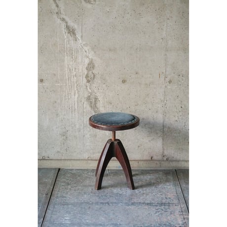 回転スツール　Stool