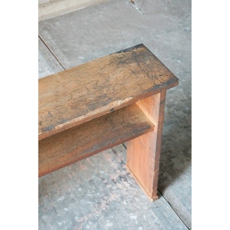 棚　Wooden shelf