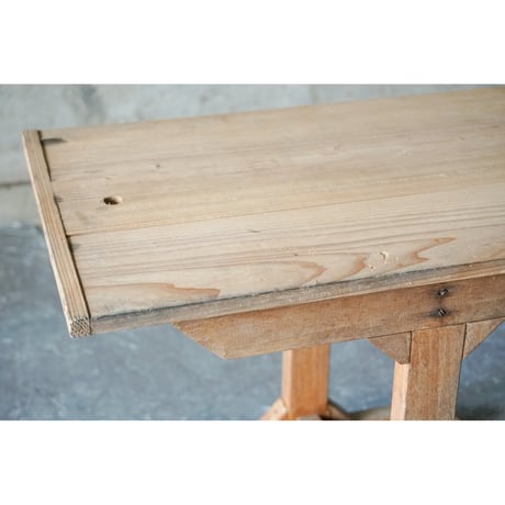 サイドテーブル　Side table