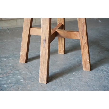 スツール　Stool