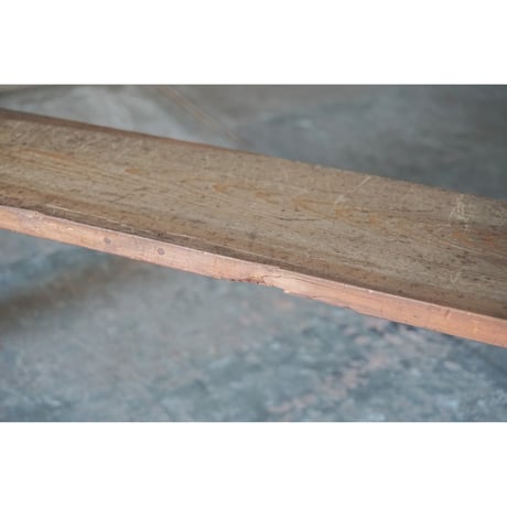 棚　Wooden shelf