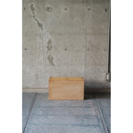 棚　Wooden shelf