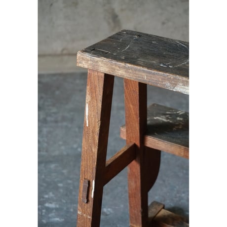 踏み台　Step stool