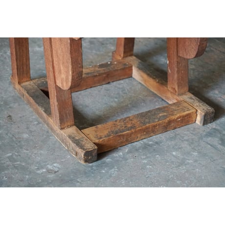 踏み台　Step stool