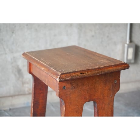 オルガンスツール　Stool
