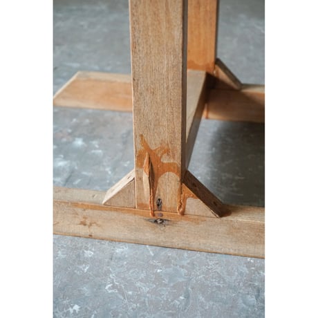 サイドテーブル　Side table