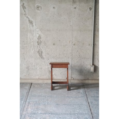 オルガンスツール　Stool