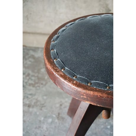 回転スツール　Stool