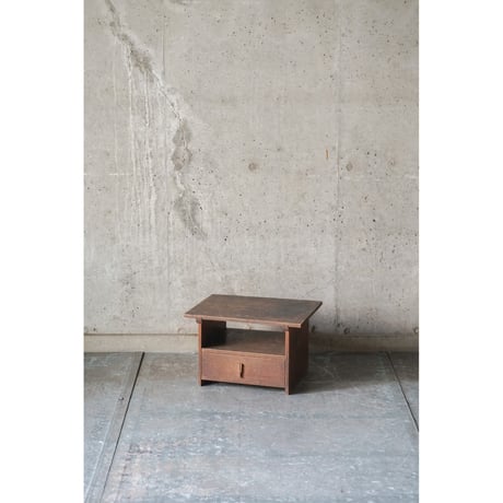 収納台　Wooden stand