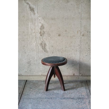 回転スツール　Stool