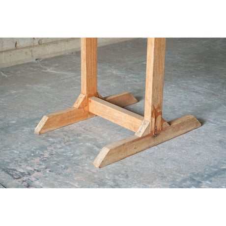 サイドテーブル　Side table