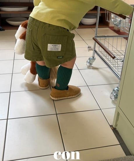 予約 con Warm-tone shorts