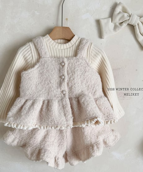 予約 melikey Creamy shorts