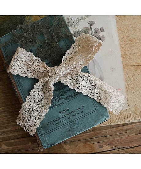 予約 FLO Lucia Lace Hairpin