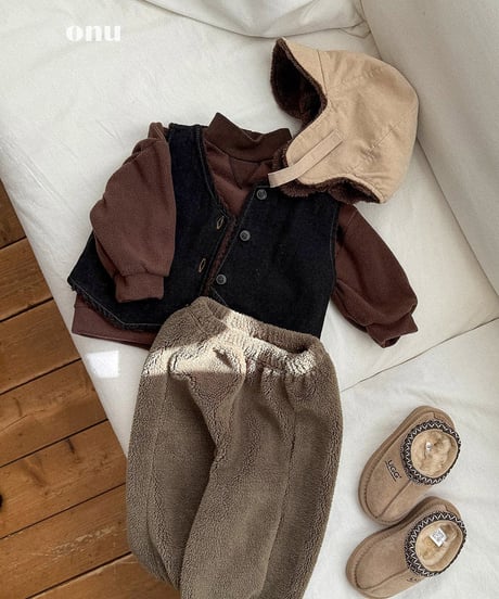 予約 ONU Boa fur pants
