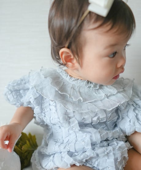 一部即納 monbebe Chiffon frill special suit